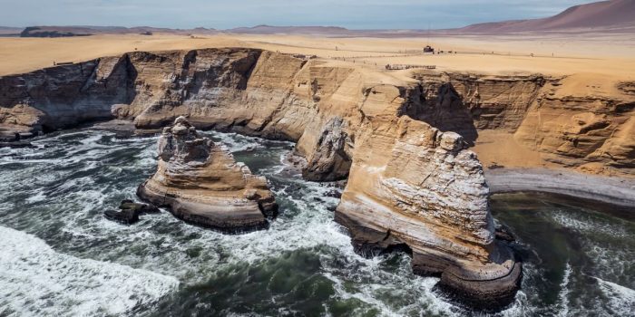 Reserva Nacional de Paracas y Sombras Doradas